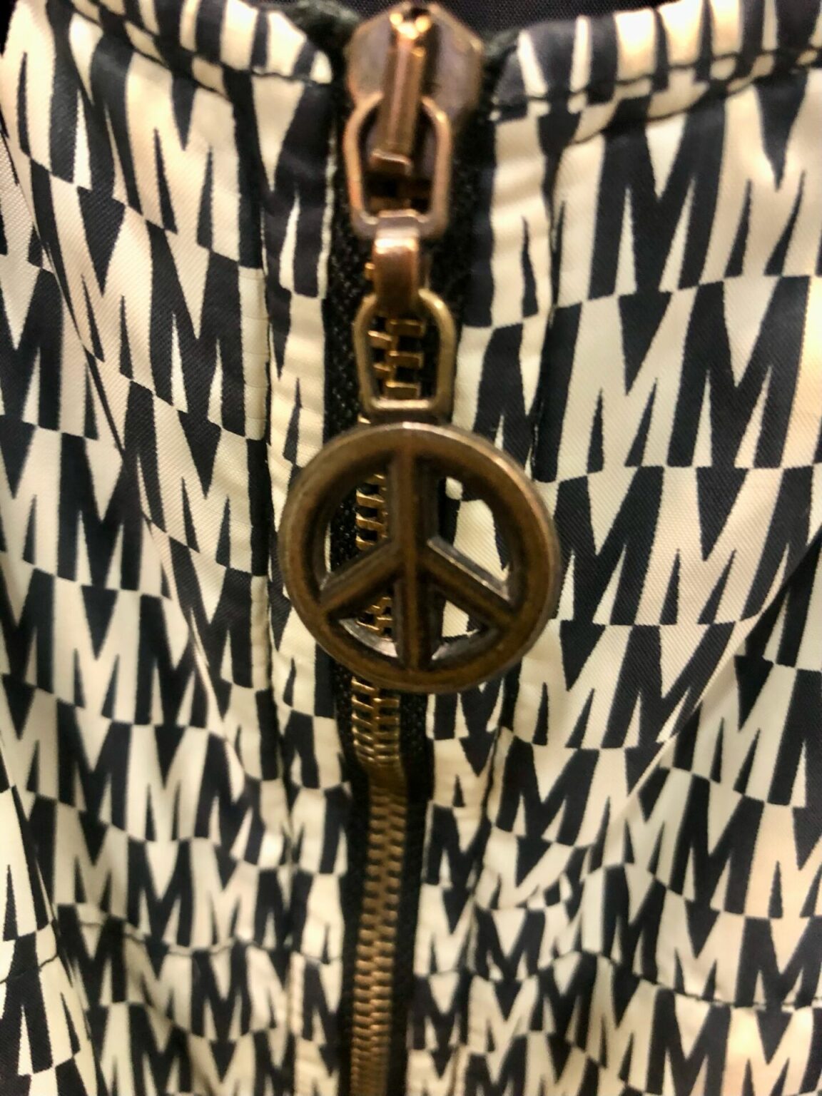 Chaleco Moschino. Unicorn Maison