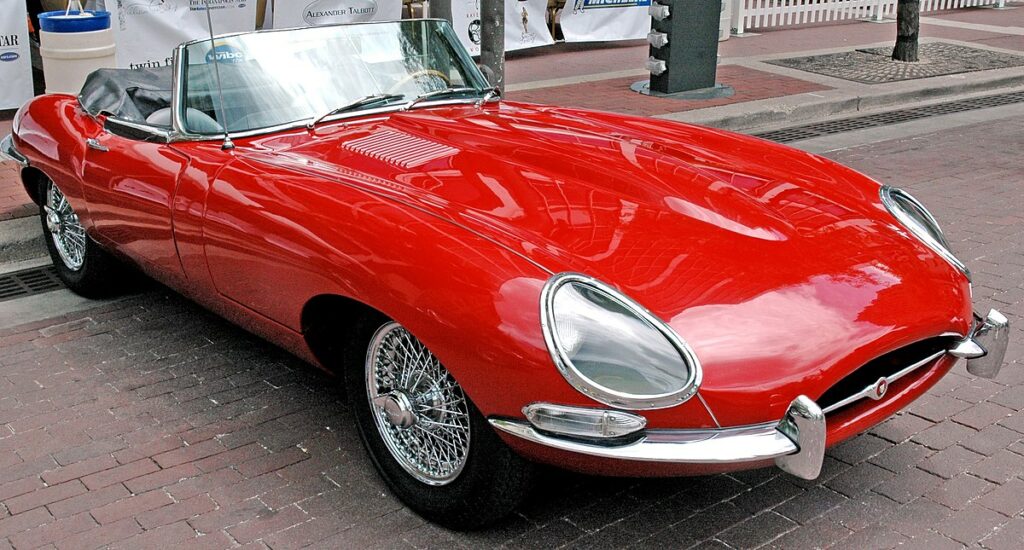 Jaguar E-Type Coupé V12